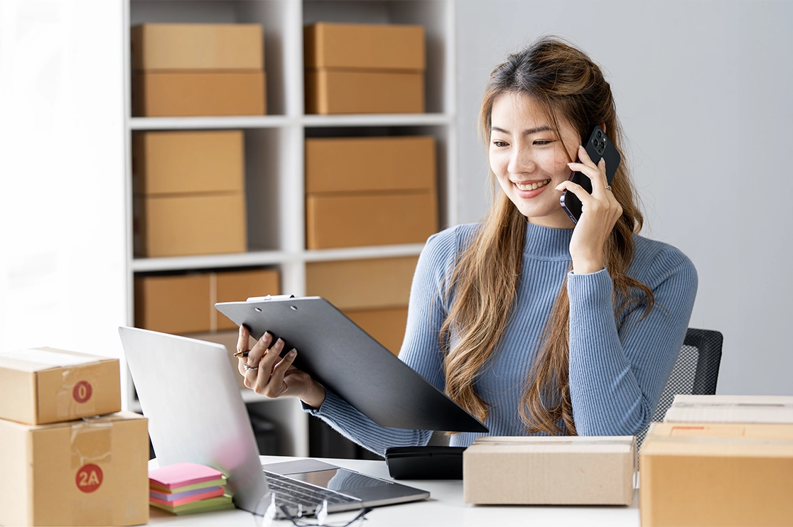 eCommerce Customer Service: Top 9 Techniques & Best Practices