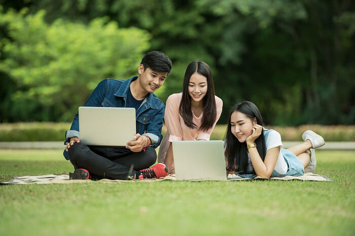 Students adult asia computer